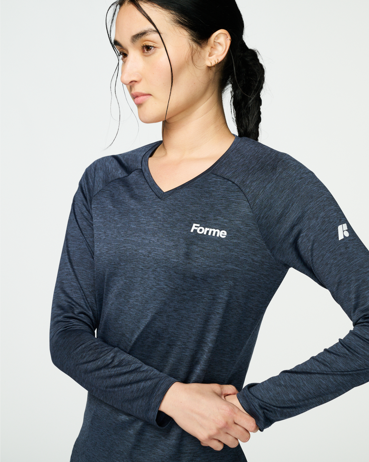 Ace V-Neck Long Sleeve